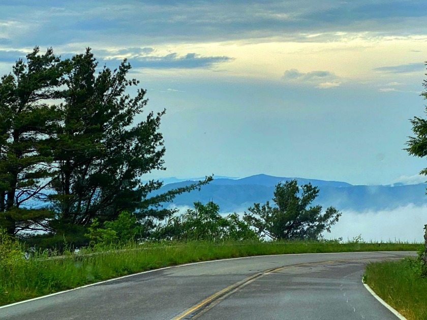 Road Trip Cherohala Skydrive Tennessee